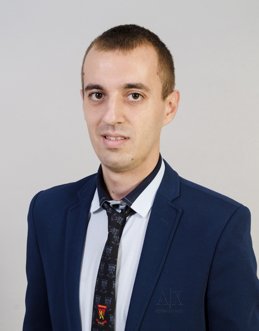 Николай Николов, кандидат за общински съветник от ВМРО: Дори една фирма от аутсорсинг сектора да привлечем, ще е голям успех