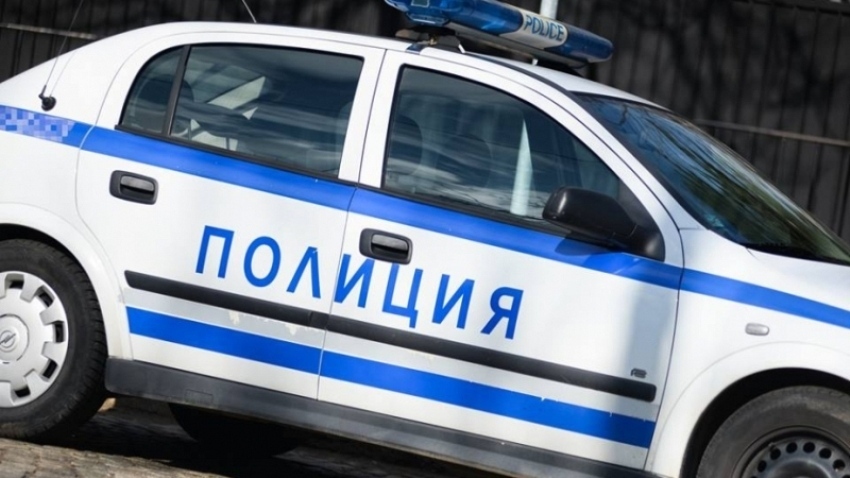 Откраднаха автомобил във Велико Търново, след гонка го намериха изоставен