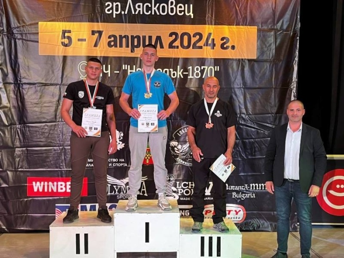 Добрин Тотев от ПГЛПИ „Атанас Буров“ ще дебютира на европейско първенство по армрестлинг