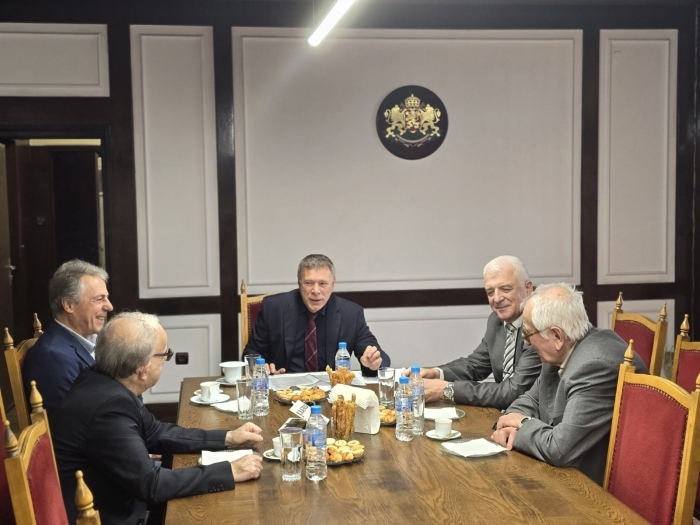 Кметът Николай Рашков се срещна с бивши управници на Горна Оряховица в навечерието на празника на града