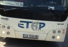 Пътнически автобус заседна в канавка край Търново