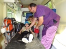 Децата от ДГ „Ален мак“ се запознаха с работата на екипите от „Спешна помощ“ 