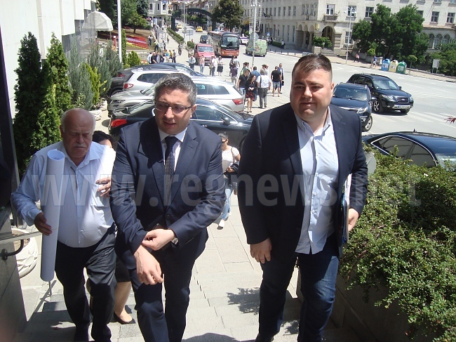 Проектират пътен възел в подножието на Трапезица