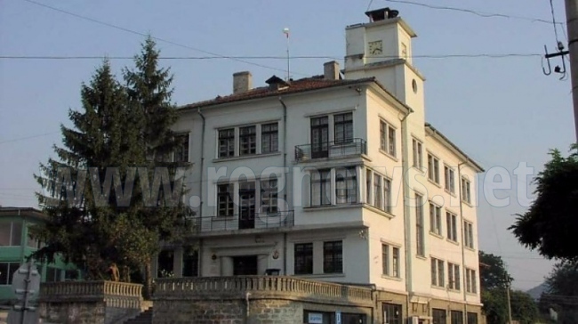 Община Златарица може да остане без призовкар