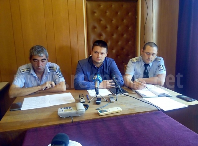 Полицаи ще разясняват на учениците как да се пазят от телефонни измамници