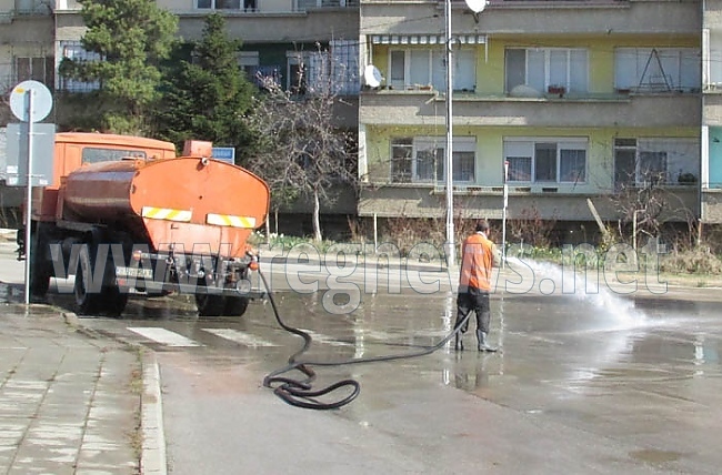 В Горна Оряховица Общината ще мие и мете, разделят почистването на града и селата 