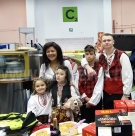 Предприемачи и организации от Елена участваха в Коледен базар в Букурещ
