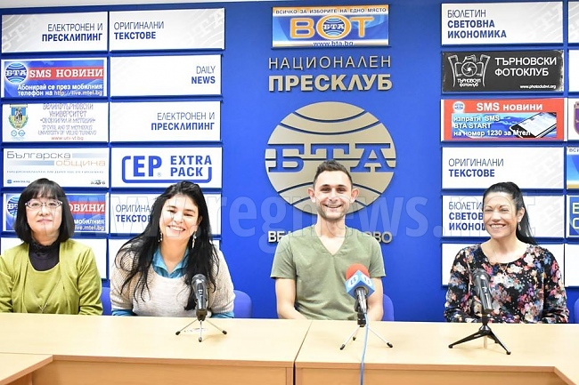 Клуб „Плетеница“ работи върху онлайн учебник по фолклор