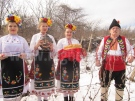 С вино и пелин поляха празника в Лясковец