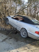 Автомобил катастрофира край Петропавловския манастир