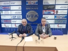 Легенди на „Манчестър Юнайтед” пристигат за футболен спектакъл с ветераните на „Етър”