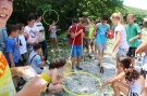 Българчета и ромчета от училищата „Бачо Киро” и „П. Р. Славейков” - Джулюница се учиха на толерантност по проект