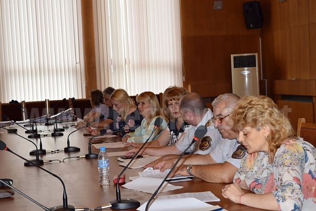 Областната комисия по бедствия и аварии одобри искания на Община Горна Оряховица за ремонт на улици и за моста край Първомайци
