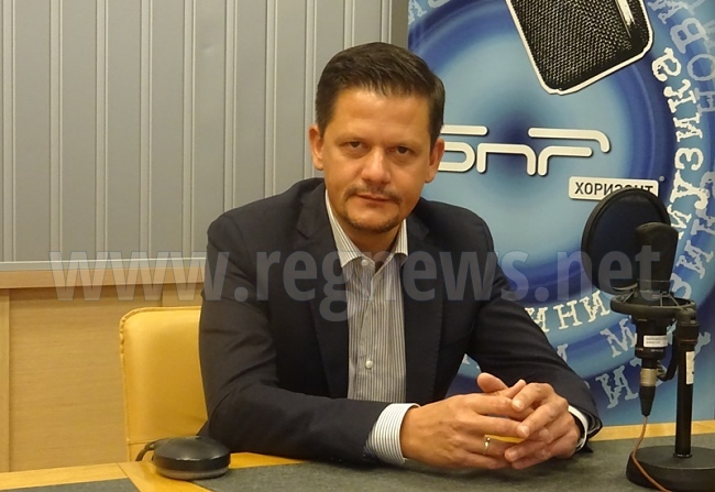 Комисията за защита на потребителите започва проверки във връзка с новата учебна година