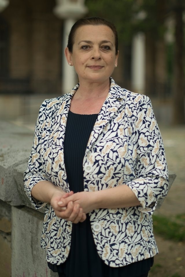 Диана  Петрова, учител: Ще гласувам за Людмила Илиева и „Демократична България” заради позитивната енергия и почтеността