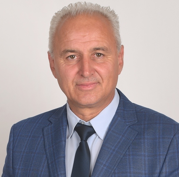 Бончо Генчев, председател на ЗС на БФС: Спортът е изградил Виктор Азманов като лидер