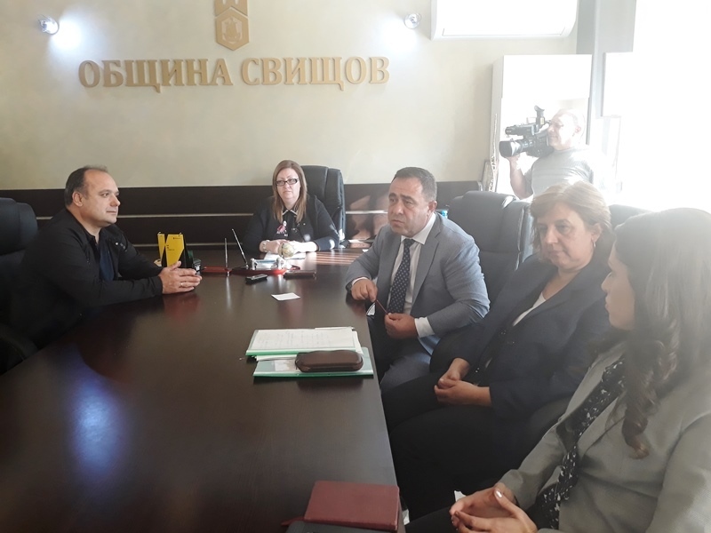 Заместник-минитърът на МОСВ Красимир Живков обсъди с Община Свищов проблема с водоснабдяването на града