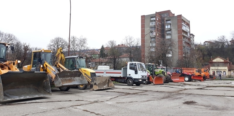 Община Свищов е готова за снега 