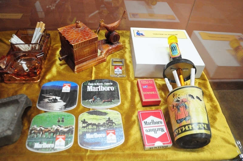 Горнооряховската изложба „Тютюн, енфие & сие” гостува на Историческия музей в Правец