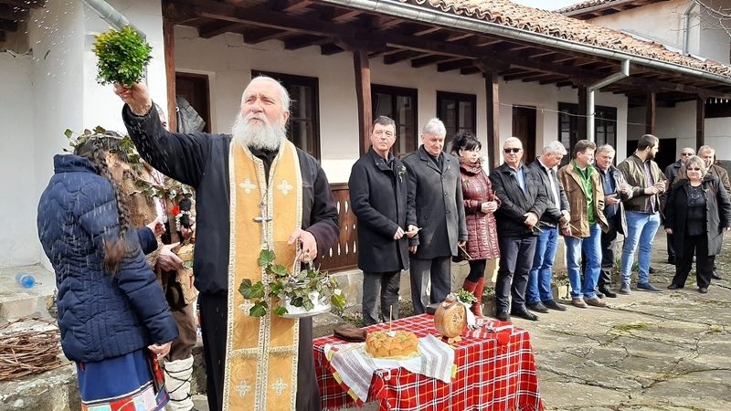 С ритуал и молитва към Бога в Килифарево бе отбелязан Трифон Зарезан