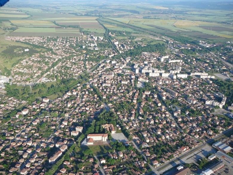 Общинските съветници от ГЕРБ в Павликени дариха възнагражденията си на местната болница