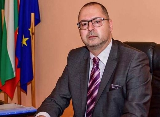 Димитър Николов: Не сградата, децата правят от училището Училище