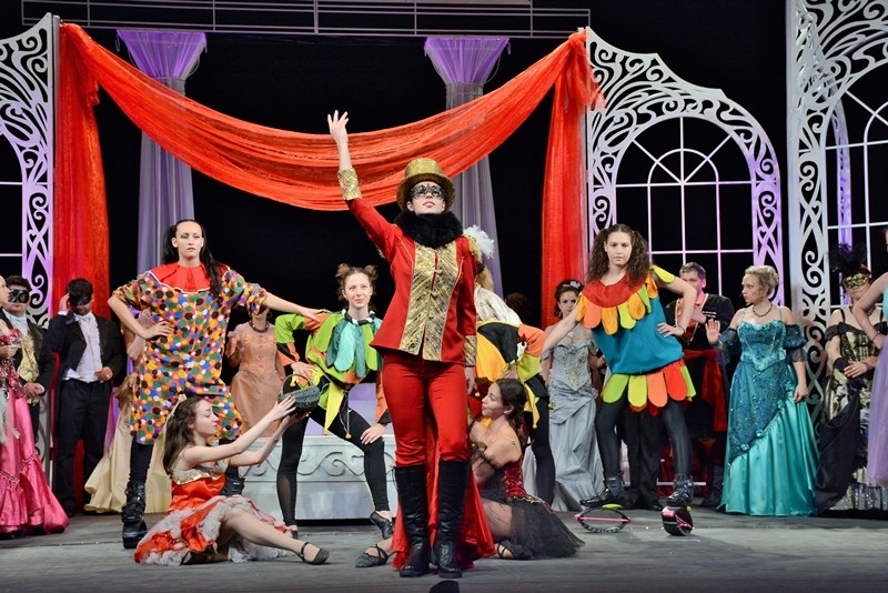 Оперетата „Прилепът” на великотърновския Театър с премиера на открито на Царевец 