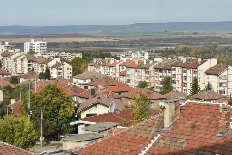 В Горна Оряховица продължава записването за подпомагане на възрастни, хора с увреждания и карантинирани в условията на COVID-19