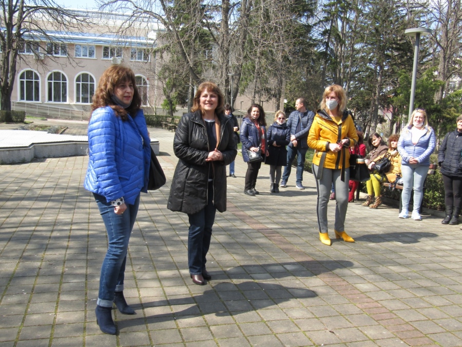 Проф. Любомира Попова от ГЕРБ-СДС: Трайно расте интересът към учителската професия