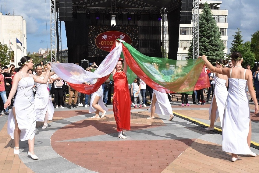 След година прекъсване Балет „Грация” се върна на сцената