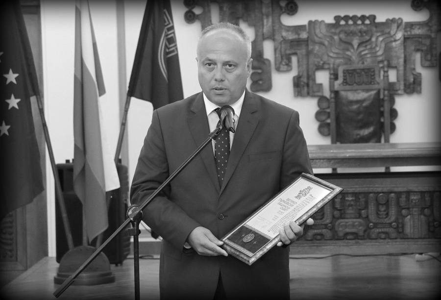 Кметът на Велико Търново Даниел Панов: Частица от Историческата и духовна столица си отиде завинаги с Николай Илчев