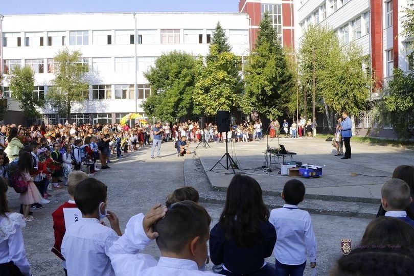 Над 8800 ученици посрещат училищата във Велико Търново на 15 септември