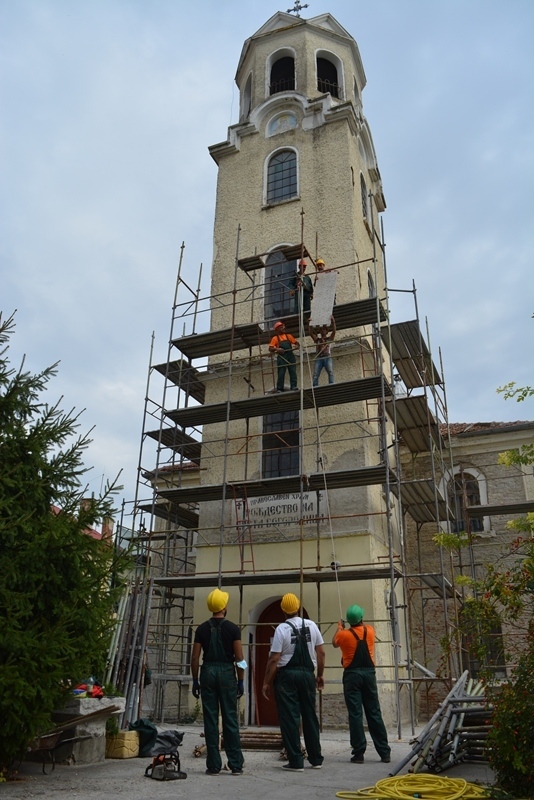 Започна ремонтът на църквата „Рождество на Пресвета Богородица“ в Павликени
