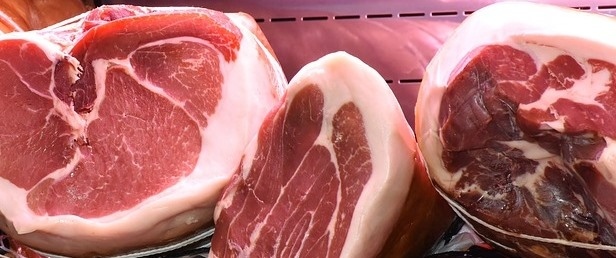 „Фискален контрол“ предотврати ДДС измама с над 20 тона месо 