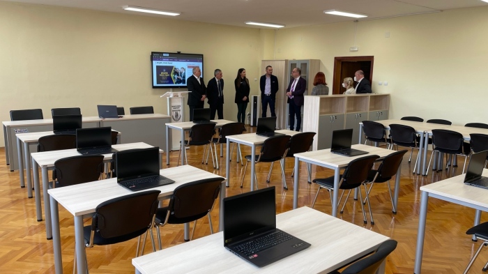 Във ВТУ откриха зала за иновации в обучението