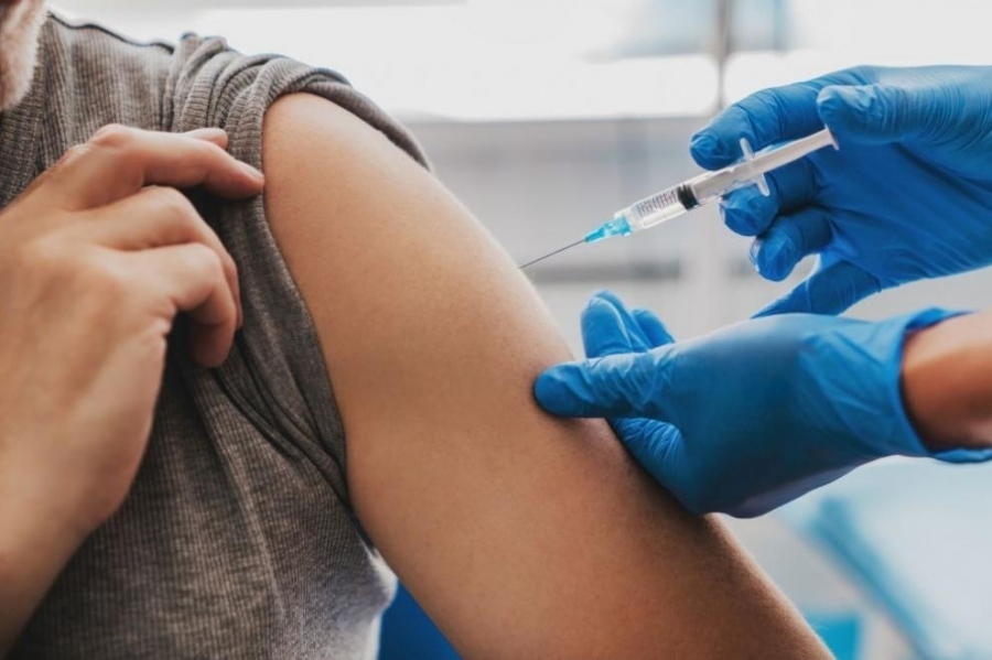 36 души са ваксинирани за ден в изнесения пункт в Търговски парк – Велико Търново, 69 – в РЗИ