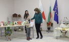 Децата на община Лясковец изработиха коледни честитки за първите мъже и жени в България 
