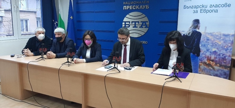 Проблемите и възможностите за туризма по време на пандемия обсъдиха на форум, организиран от БТА във Велико Търново