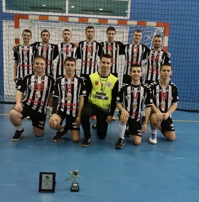 Младежите на „Локомотив“ със сребърни медали от Купа „България-БФХ“