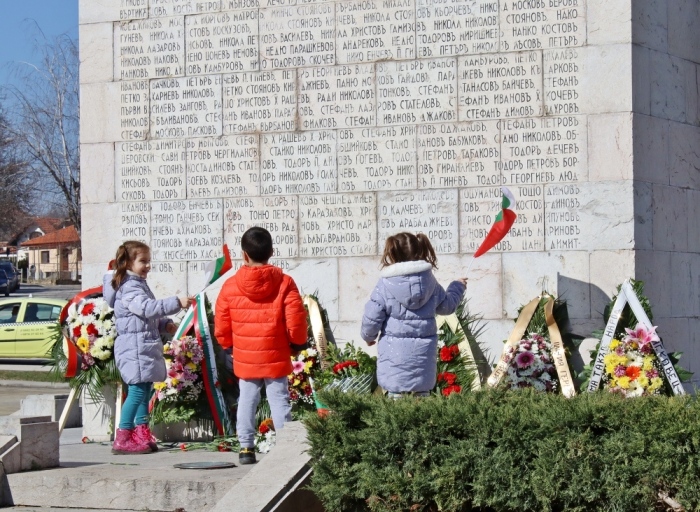 На 3 март лясковчани ще почетат паметта на героите