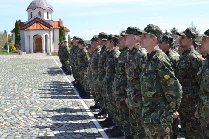Резервистите, подготвящи се в НВУ „Васил Левски“, получиха удостоверенията си за завършена специална военна подготовка