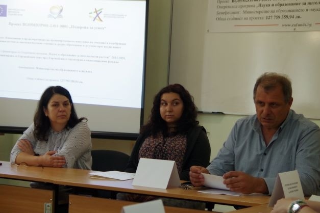 В ПГЖПТ „Никола Вапцаров“ в Горна Оряховица обсъждаха приобщаването към образователната система