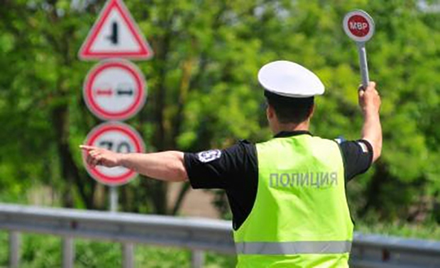 Започнаха засилени проверки на товарни автомобили и автобуси
