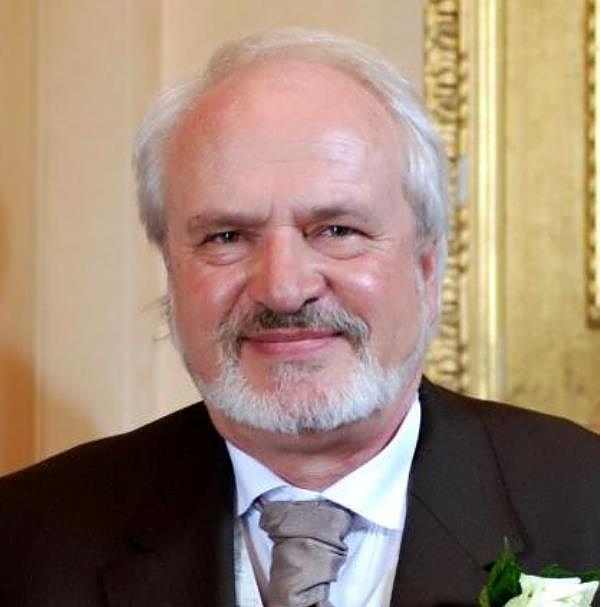 Отиде си Валентин Миновски