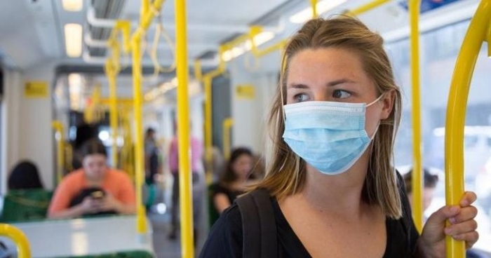 От днес до 18 август маските са задължителни в болници, аптеки и градския транспорт в цялата страна