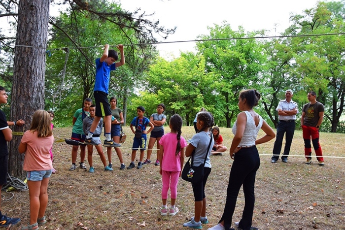 Спортна надпревара организира детската Лятна академия в Елена