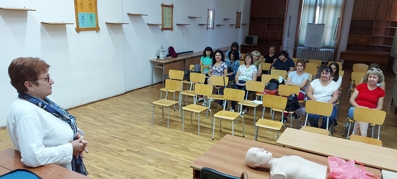 Обучения по оказване първа долекарска помощ се проведоха в Свищов