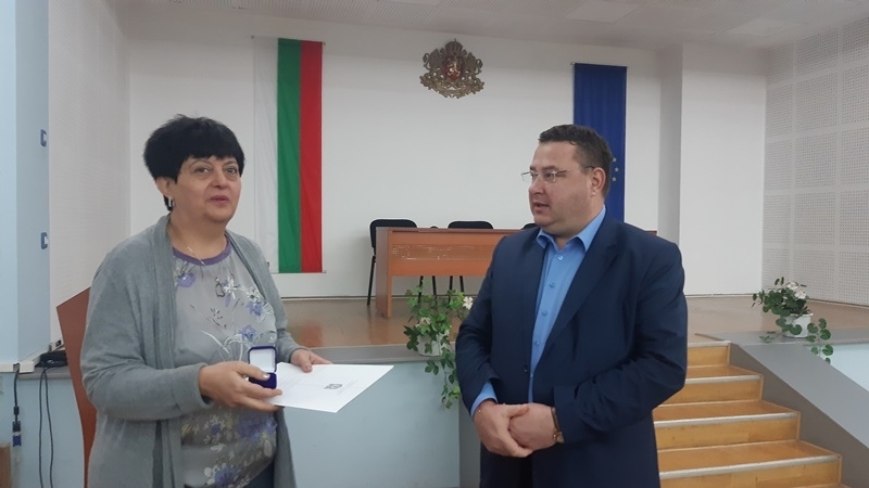 В Свищов отличиха общински служители за професионализма им