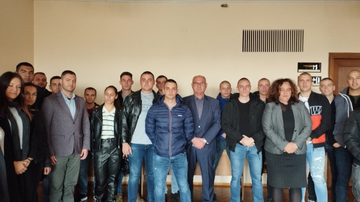Курсанти и студенти от НВУ „Васил Левски“ стажуваха в Областна администрация - Велико Търново
