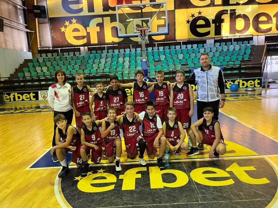 Момчетата на баскетболния „Локомотив” стартираха с победа в първенството до 13 години